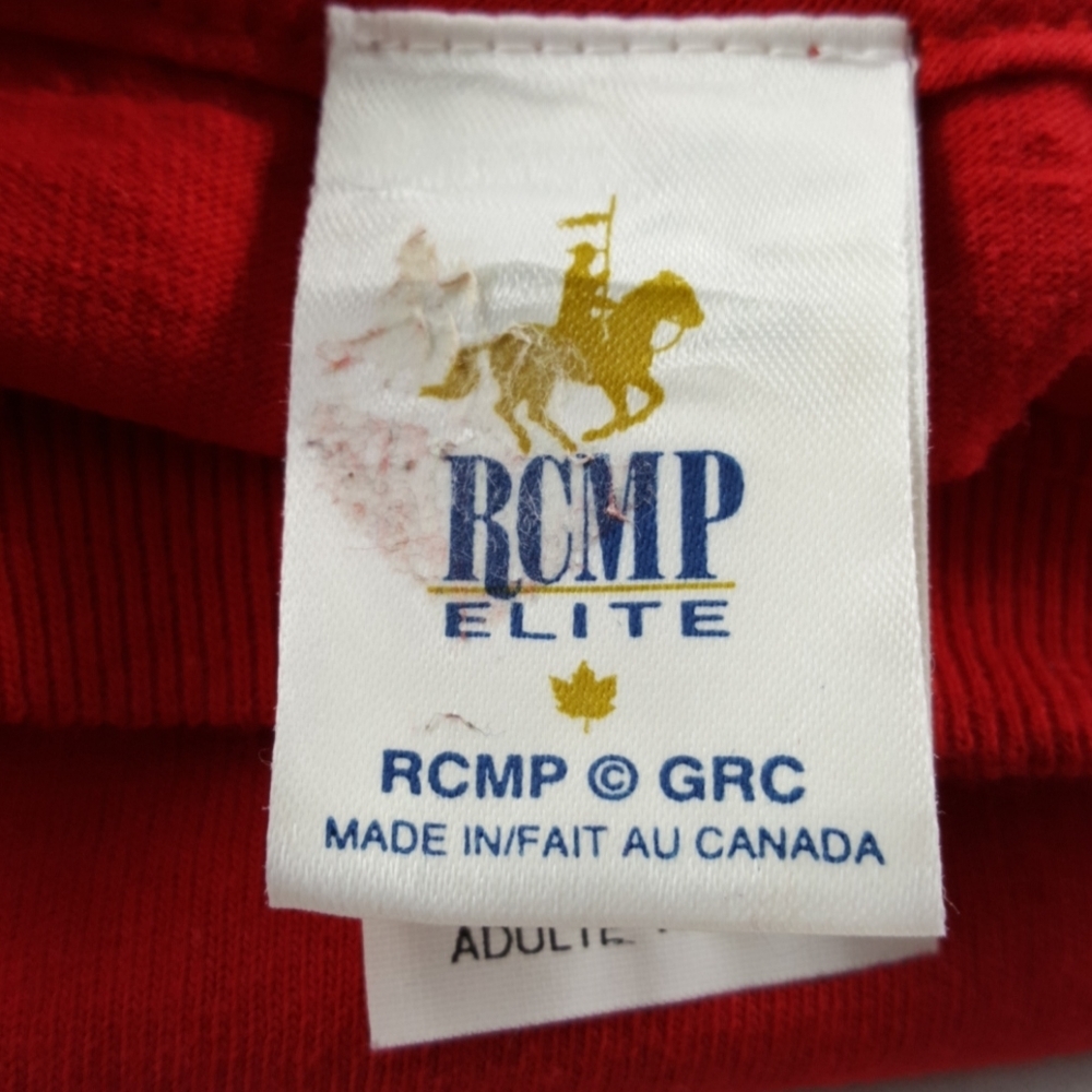 2/$25💥 CANADA RCMP Elite Red Cotton T-shirt (M) - Picture 5 of 7